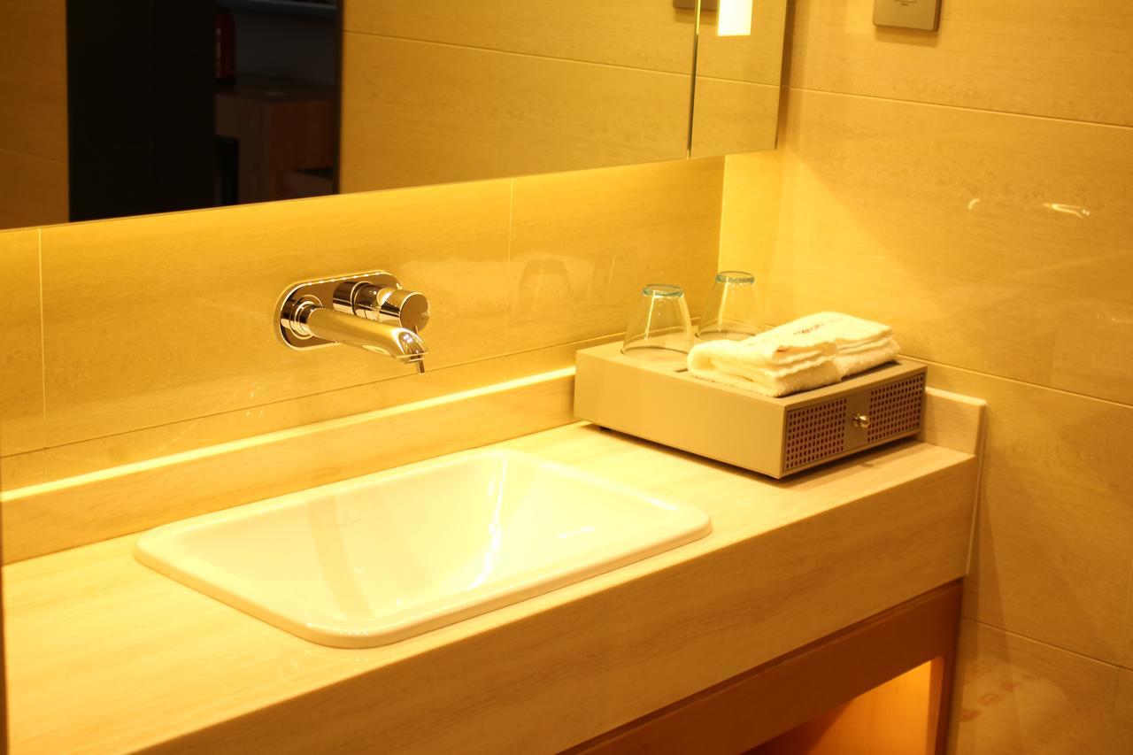 Intercity Hotel Čching-tao Exteriér fotografie