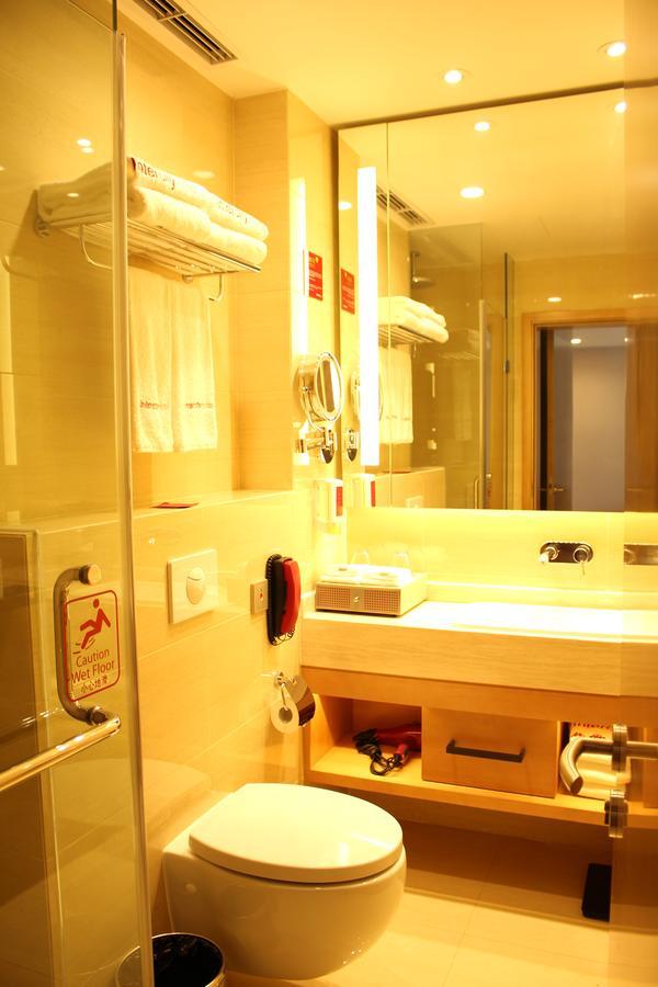 Intercity Hotel Čching-tao Exteriér fotografie